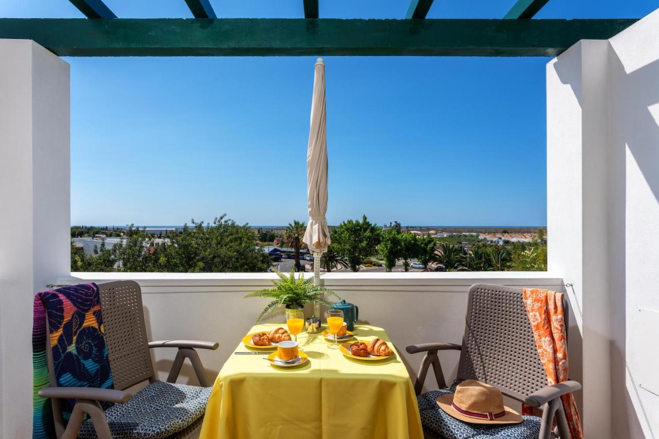Sunny Apartment With Sea View Тавіра Екстер'єр фото