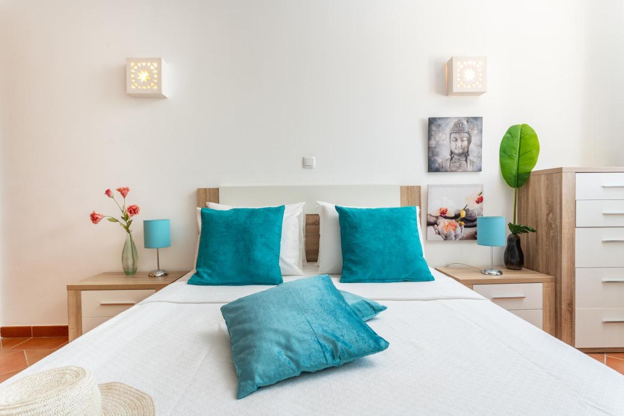 Sunny Apartment With Sea View Тавіра Екстер'єр фото